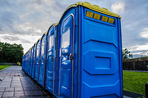 Affordable portable toilet rental in Piru, CA